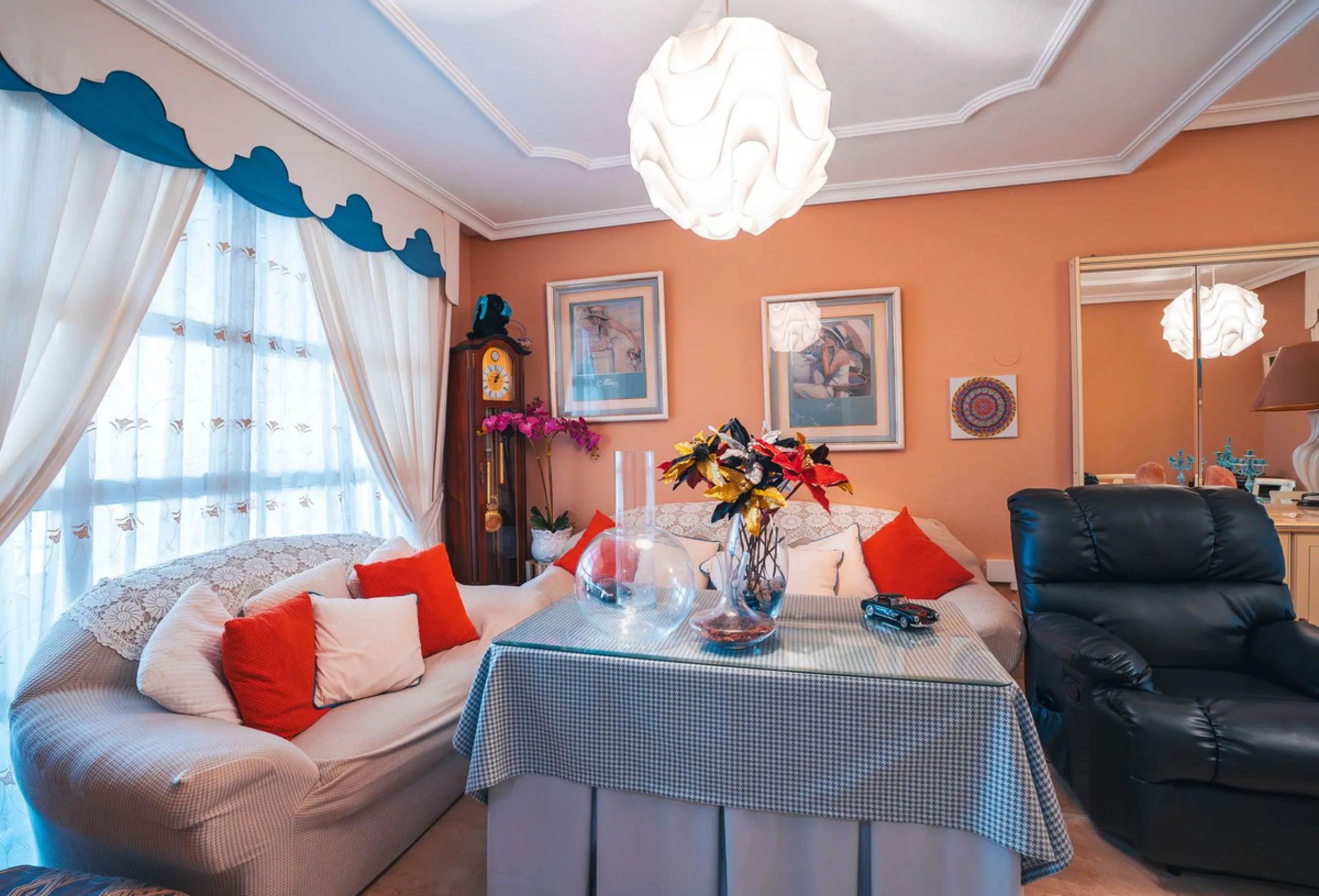Your next family home awaits you in Doña Ermita, Las Lagunas!