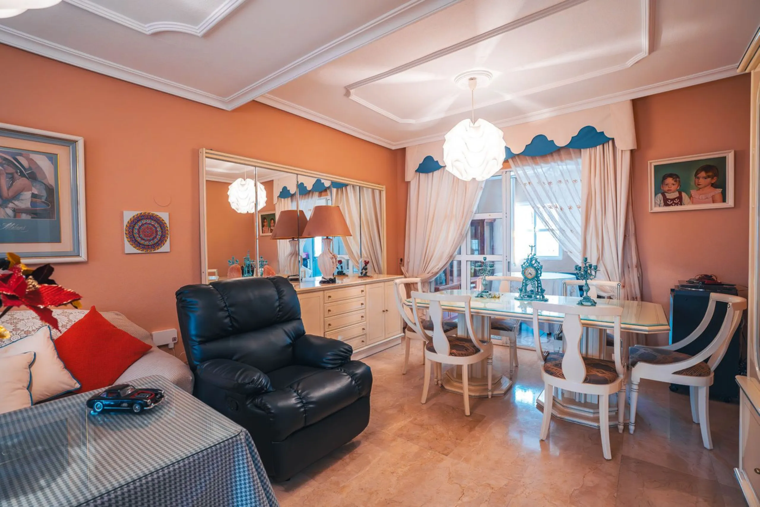 Your next family home awaits you in Doña Ermita, Las Lagunas!