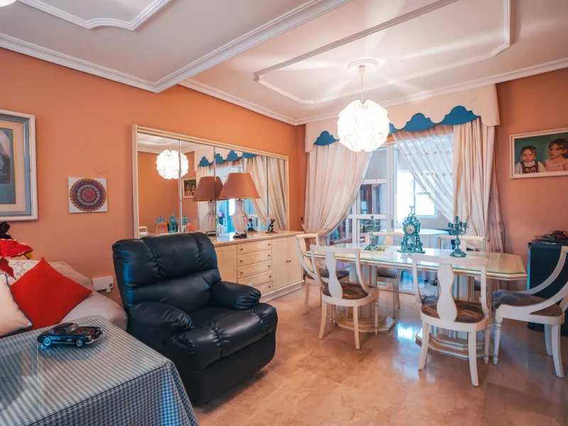 Your next family home awaits you in Doña Ermita, Las Lagunas!