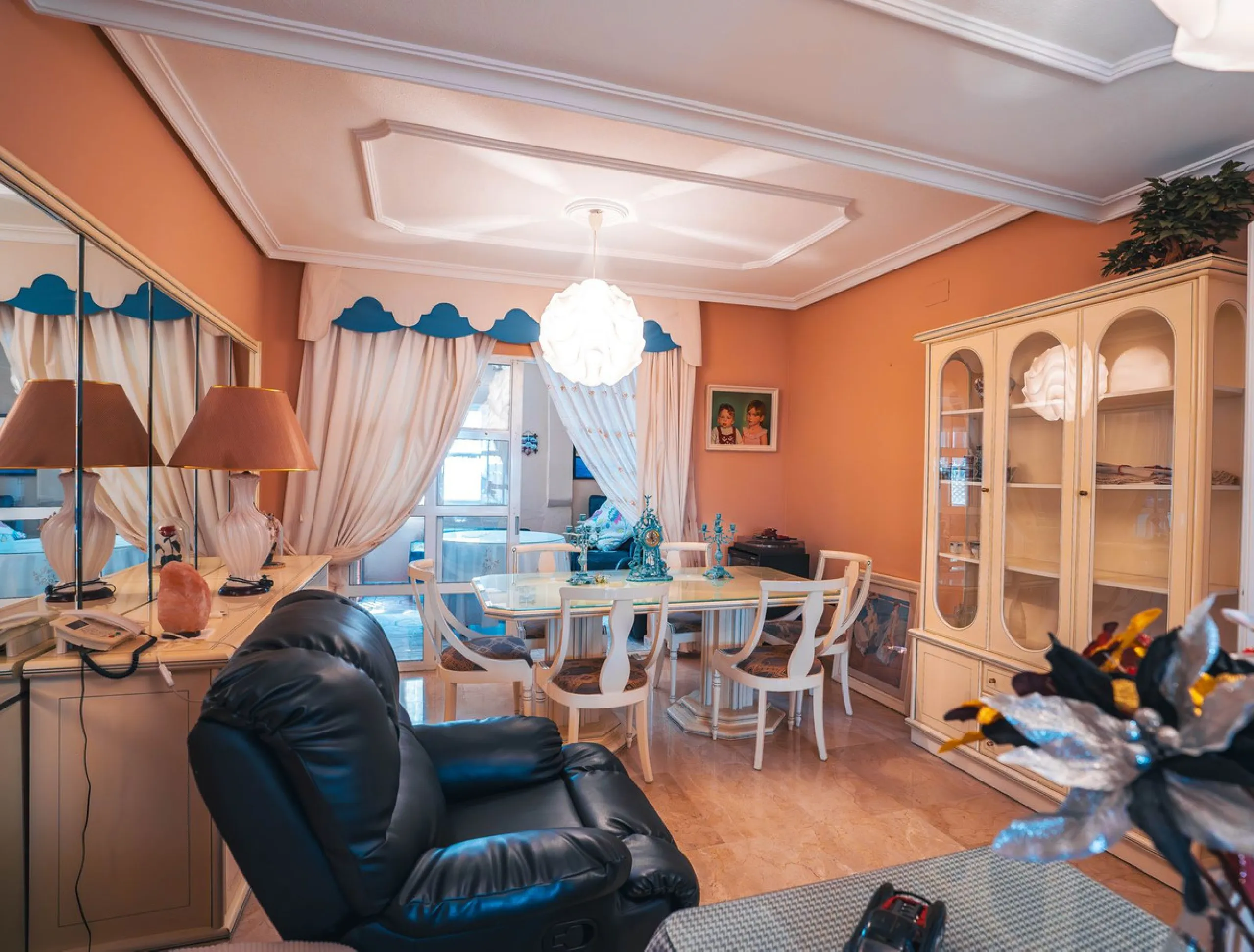 Your next family home awaits you in Doña Ermita, Las Lagunas!