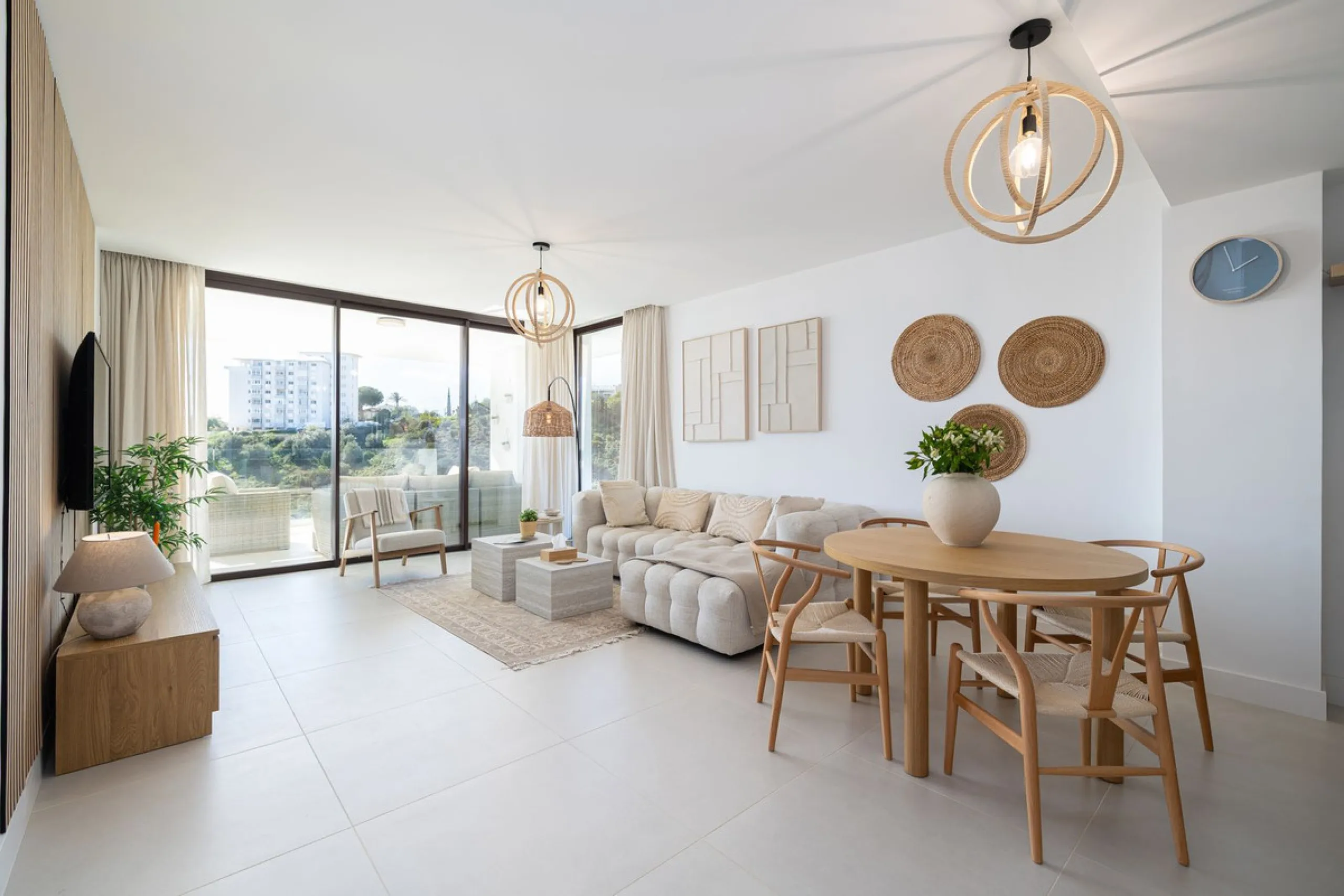 Finding the perfect balance between coastal serenity and modern luxury is effortless in this stunning corner residence, located in the highly sought-after lower enclave of El Higuerón, Fuengirola. This exceptionally spacious and luminous home is designed 