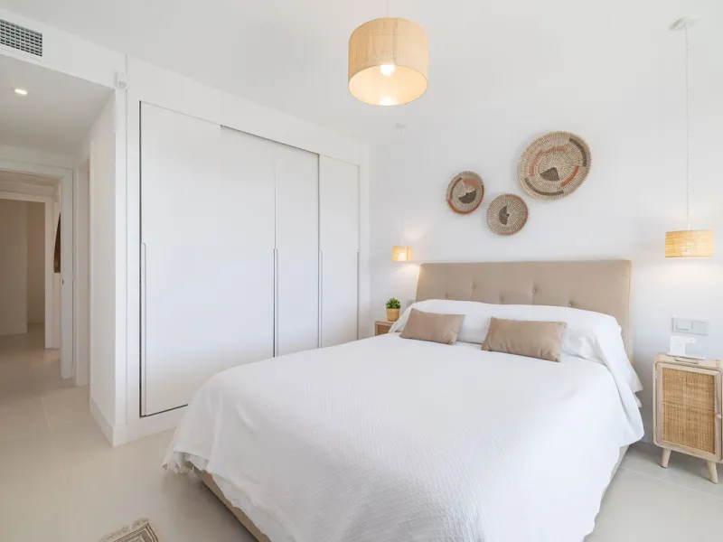 Finding the perfect balance between coastal serenity and modern luxury is effortless in this stunning corner residence, located in the highly sought-after lower enclave of El Higuerón, Fuengirola. This exceptionally spacious and luminous home is designed 