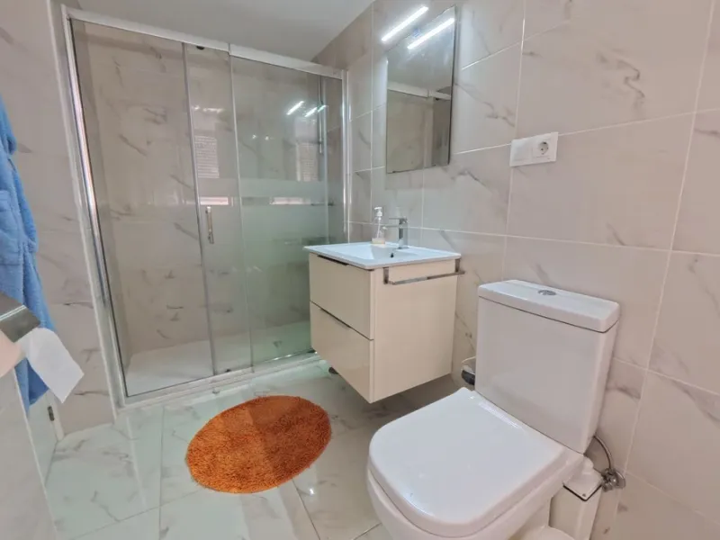 Apartment - Penthouse Duplex в продаже в Torremolinos, Málaga. В доме 3 спален и 2 ванных комнат. Площадь дома 148 м²
