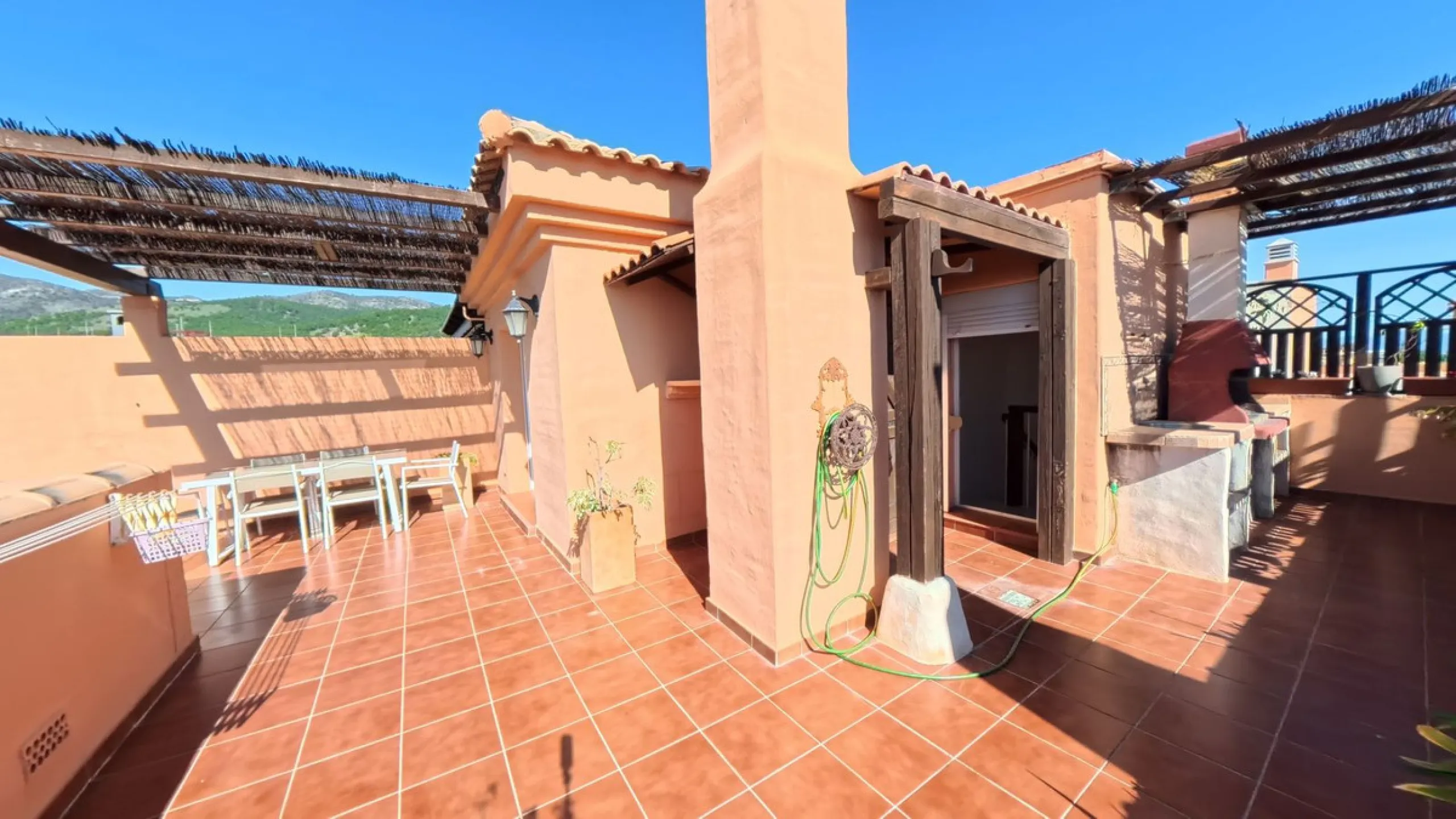 Apartment - Penthouse Duplex в продаже в Torremolinos, Málaga. В доме 3 спален и 2 ванных комнат. Площадь дома 148 м²