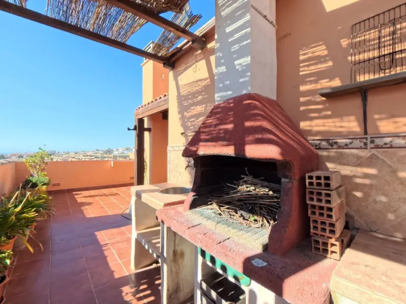 Apartment - Penthouse Duplex в продаже в Torremolinos, Málaga. В доме 3 спален и 2 ванных комнат. Площадь дома 148 м²
