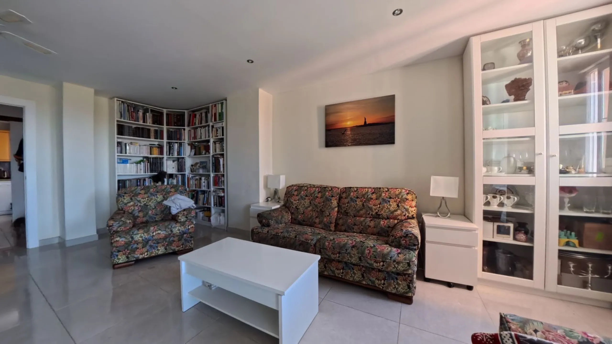 Apartment - Penthouse Duplex в продаже в Torremolinos, Málaga. В доме 3 спален и 2 ванных комнат. Площадь дома 148 м²