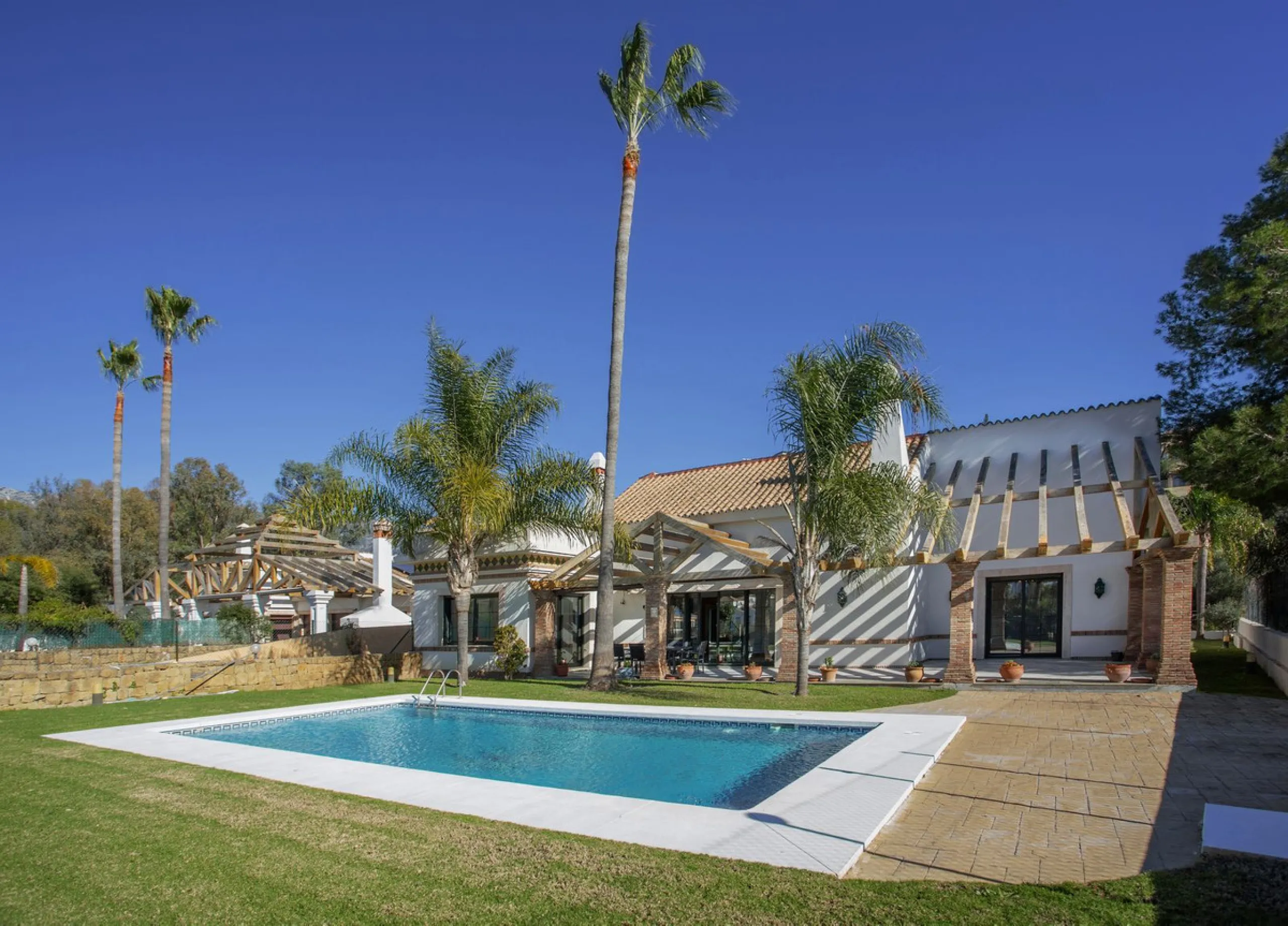 Detached villa on the front line of the golf course in Mijas Golf with pool and large plot