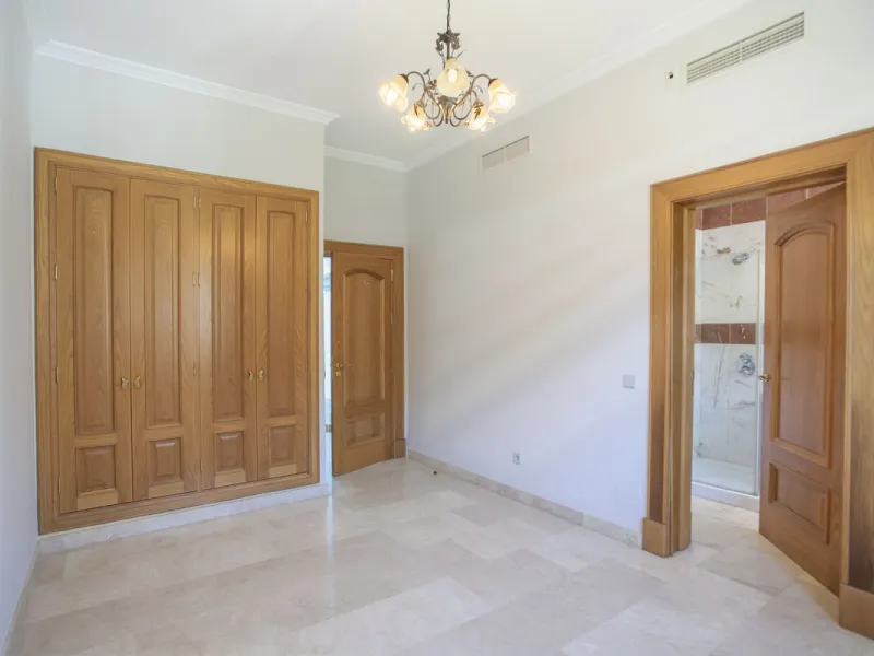 Detached villa on the front line of the golf course in Mijas Golf with pool and large plot