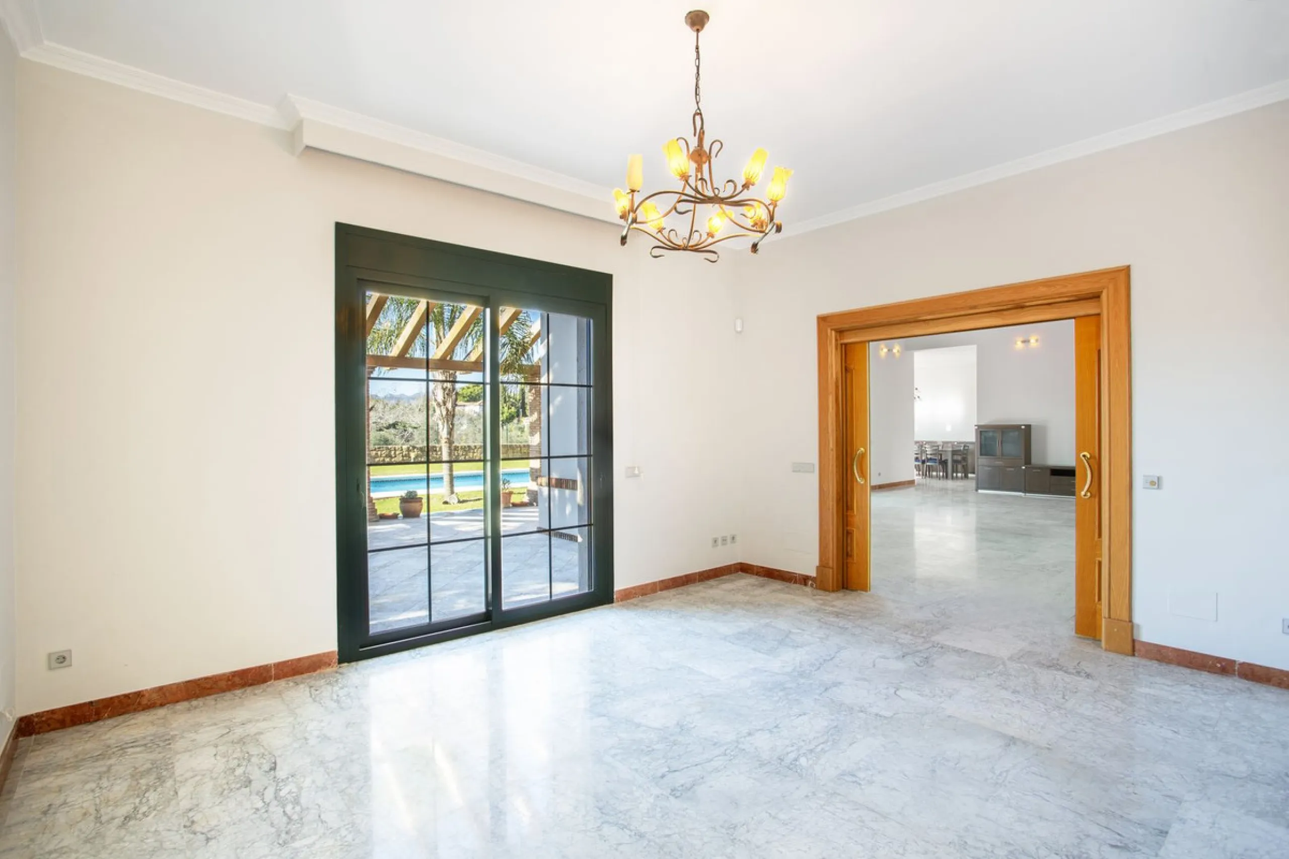 Detached villa on the front line of the golf course in Mijas Golf with pool and large plot