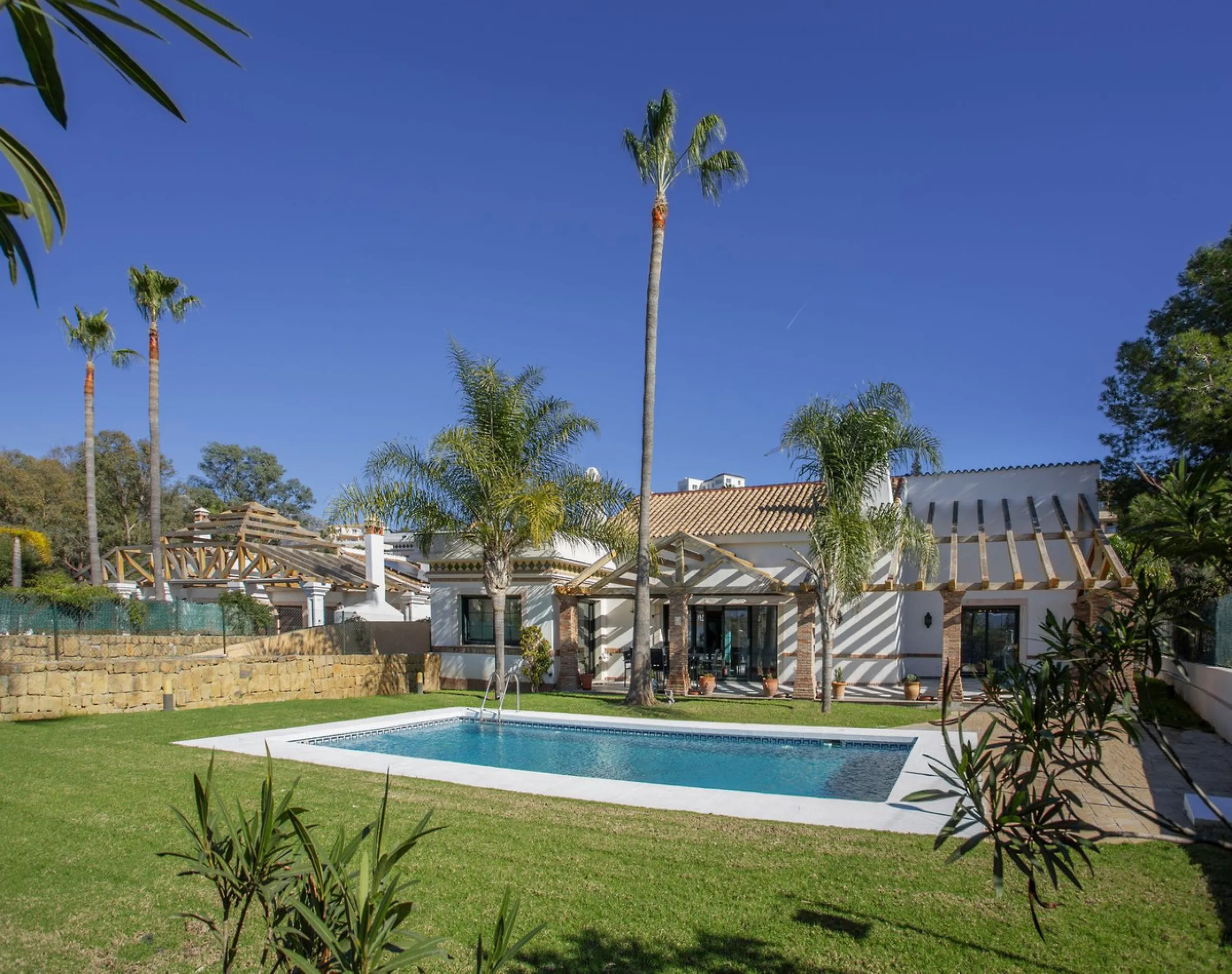Detached villa on the front line of the golf course in Mijas Golf with pool and large plot