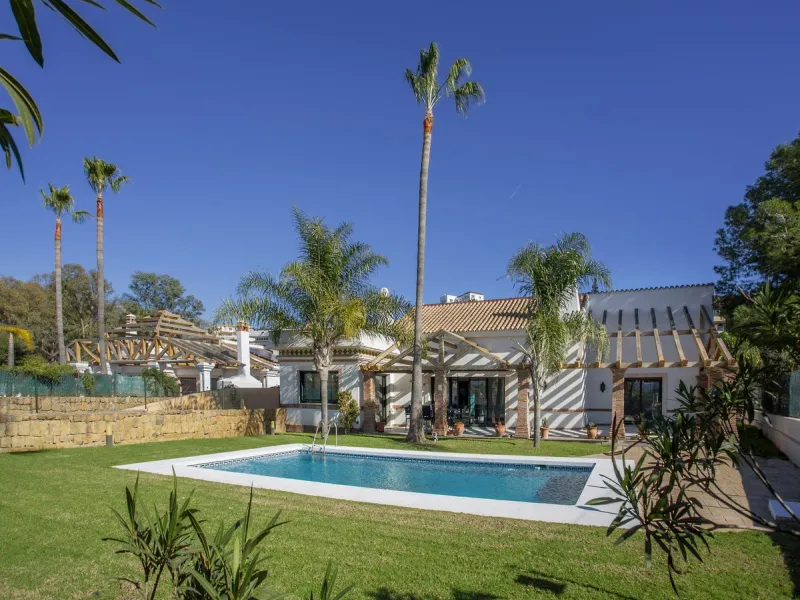 Detached villa on the front line of the golf course in Mijas Golf with pool and large plot