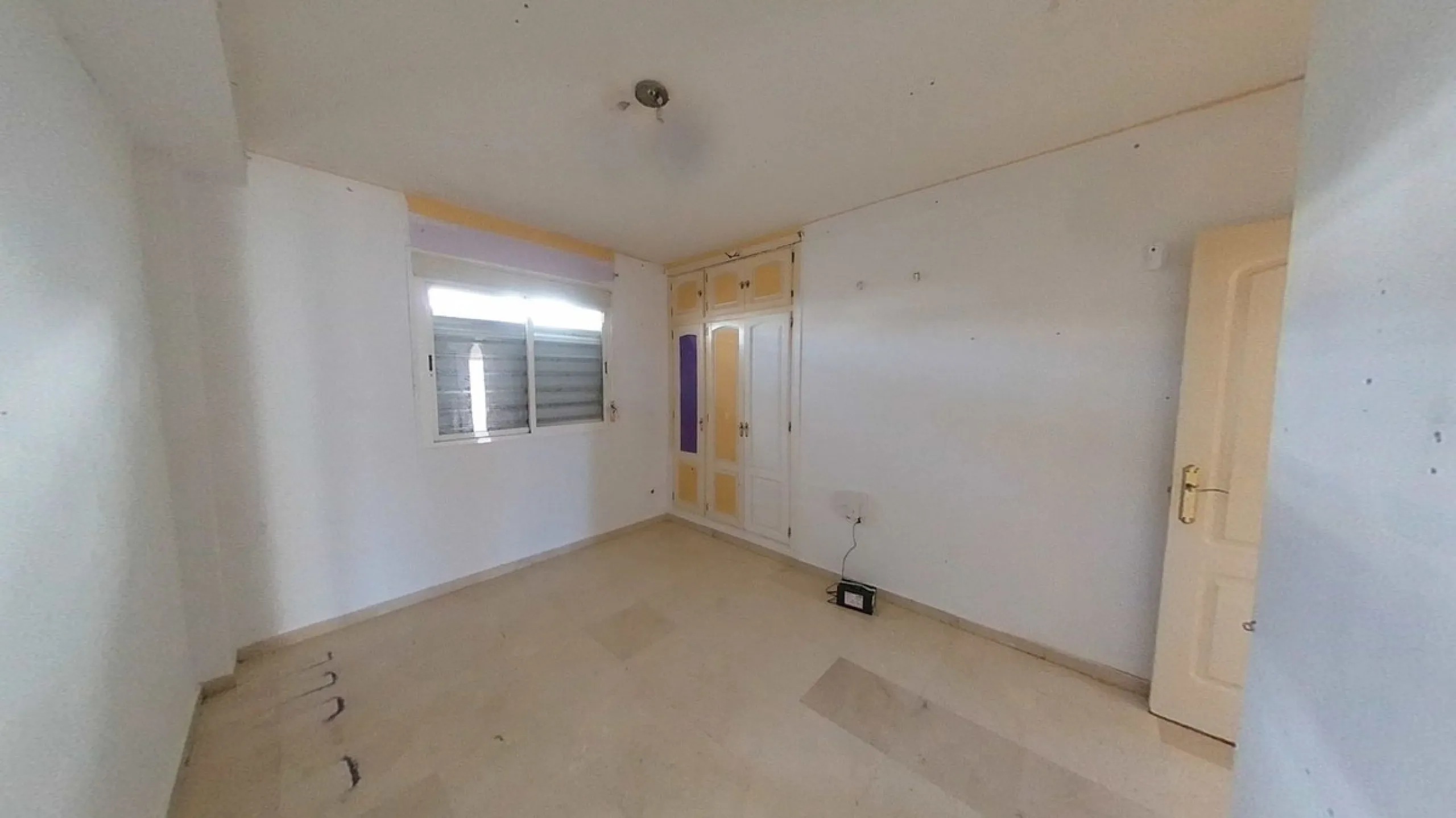 Apartment - Middle Floor Apartment в продаже в Estepona, Málaga. В доме 2 спален и 2 ванных комнат. Площадь дома 96 м²