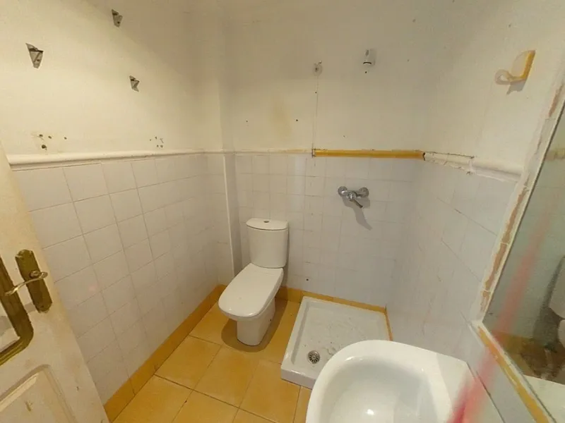 Apartment - Middle Floor Apartment в продаже в Estepona, Málaga. В доме 2 спален и 2 ванных комнат. Площадь дома 96 м²