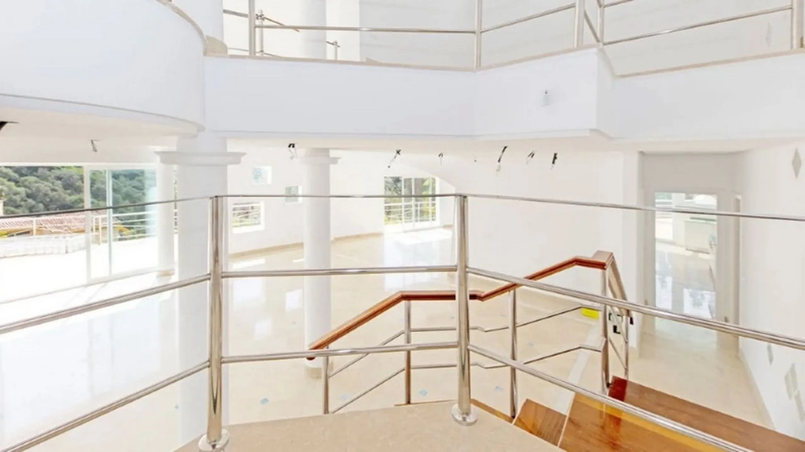 OCCUPIED PROPERTY. INVESTMENT OPPORTUNITY.