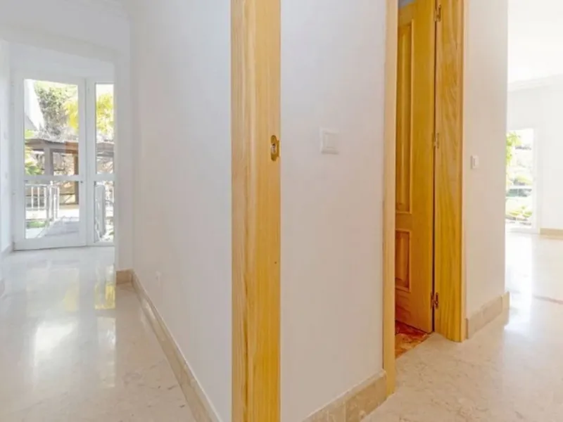 OCCUPIED PROPERTY. INVESTMENT OPPORTUNITY.