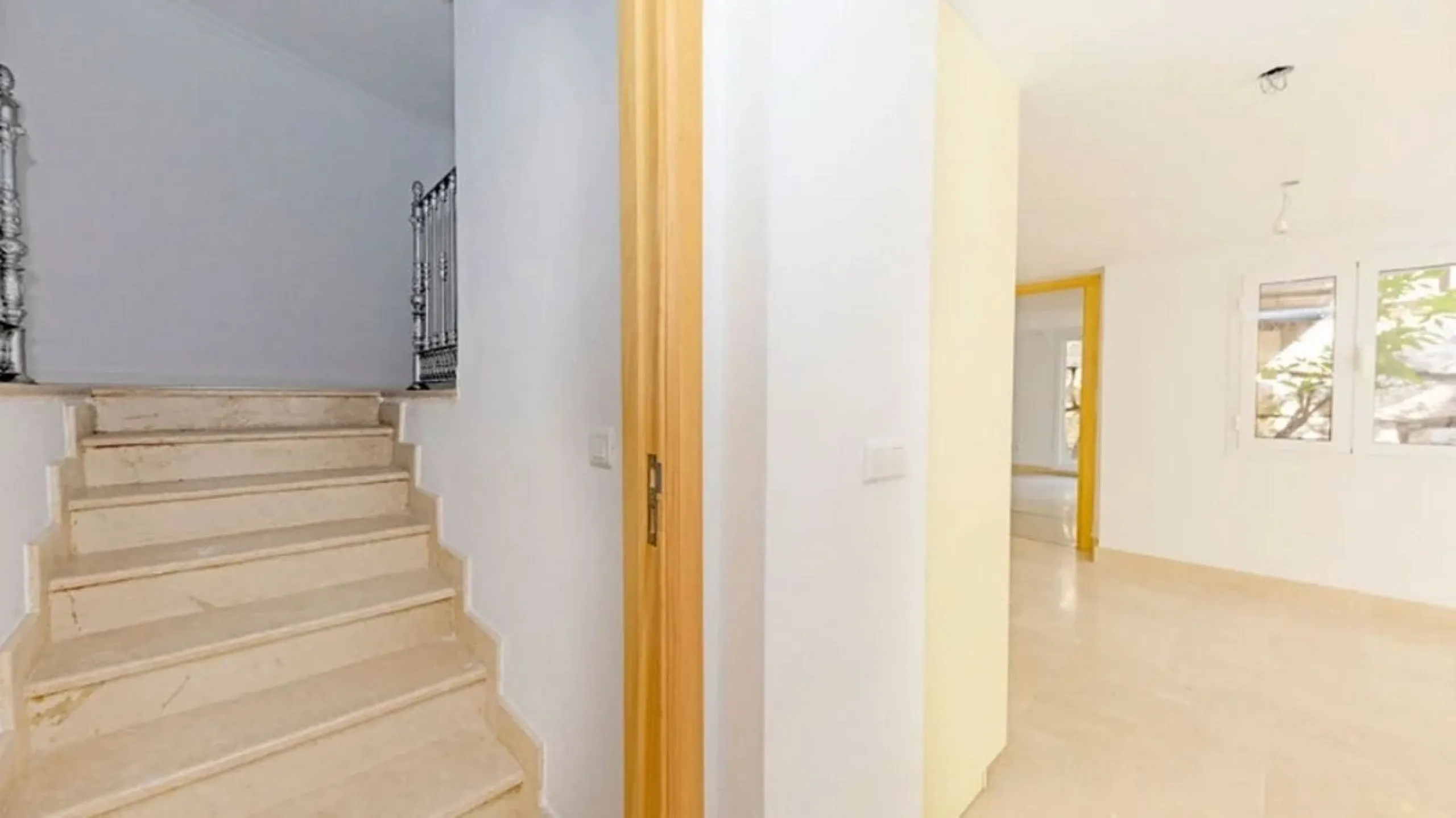 OCCUPIED PROPERTY. INVESTMENT OPPORTUNITY.