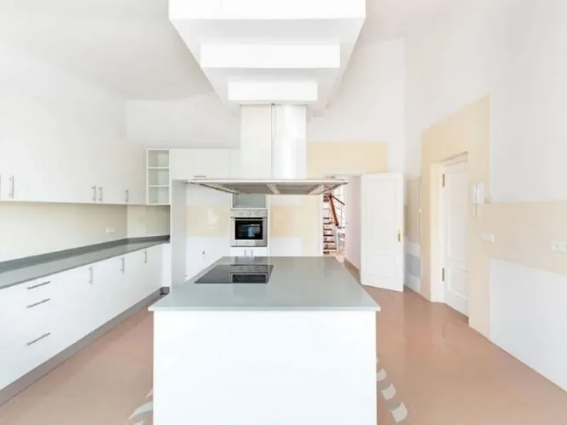 OCCUPIED PROPERTY. INVESTMENT OPPORTUNITY.