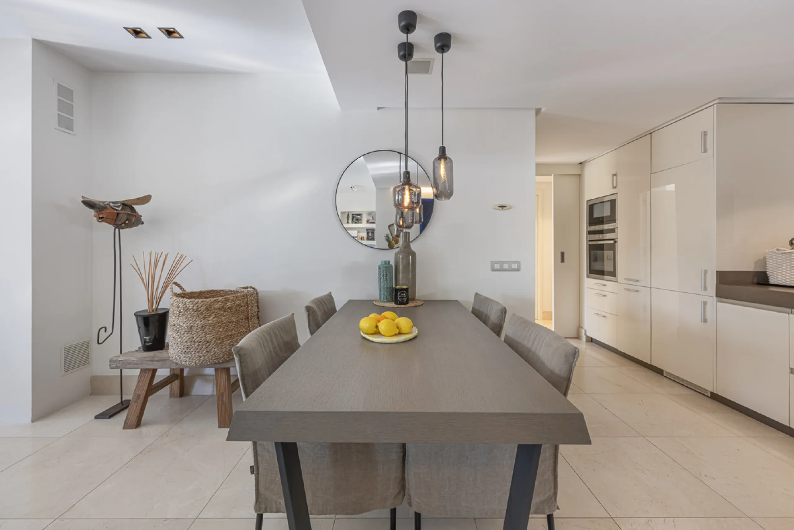 Stunning single-story villa located in the tranquil and sought-after area of Marbesa, East of Marbella. This beautifully designed property features three bedrooms plus an office space, making it ideal for both relaxation and productivity. The villa underw