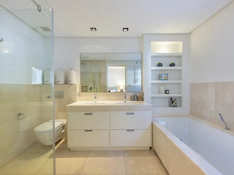 Stunning single-story villa located in the tranquil and sought-after area of Marbesa, East of Marbella. This beautifully designed property features three bedrooms plus an office space, making it ideal for both relaxation and productivity. The villa underw