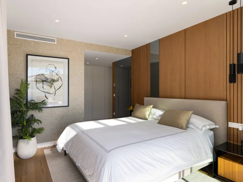 House - Detached Villa в продаже в Marbella, Málaga. В доме 6 спален и 6 ванных комнат. Площадь дома 640 м². Площадь участка 1130 м²