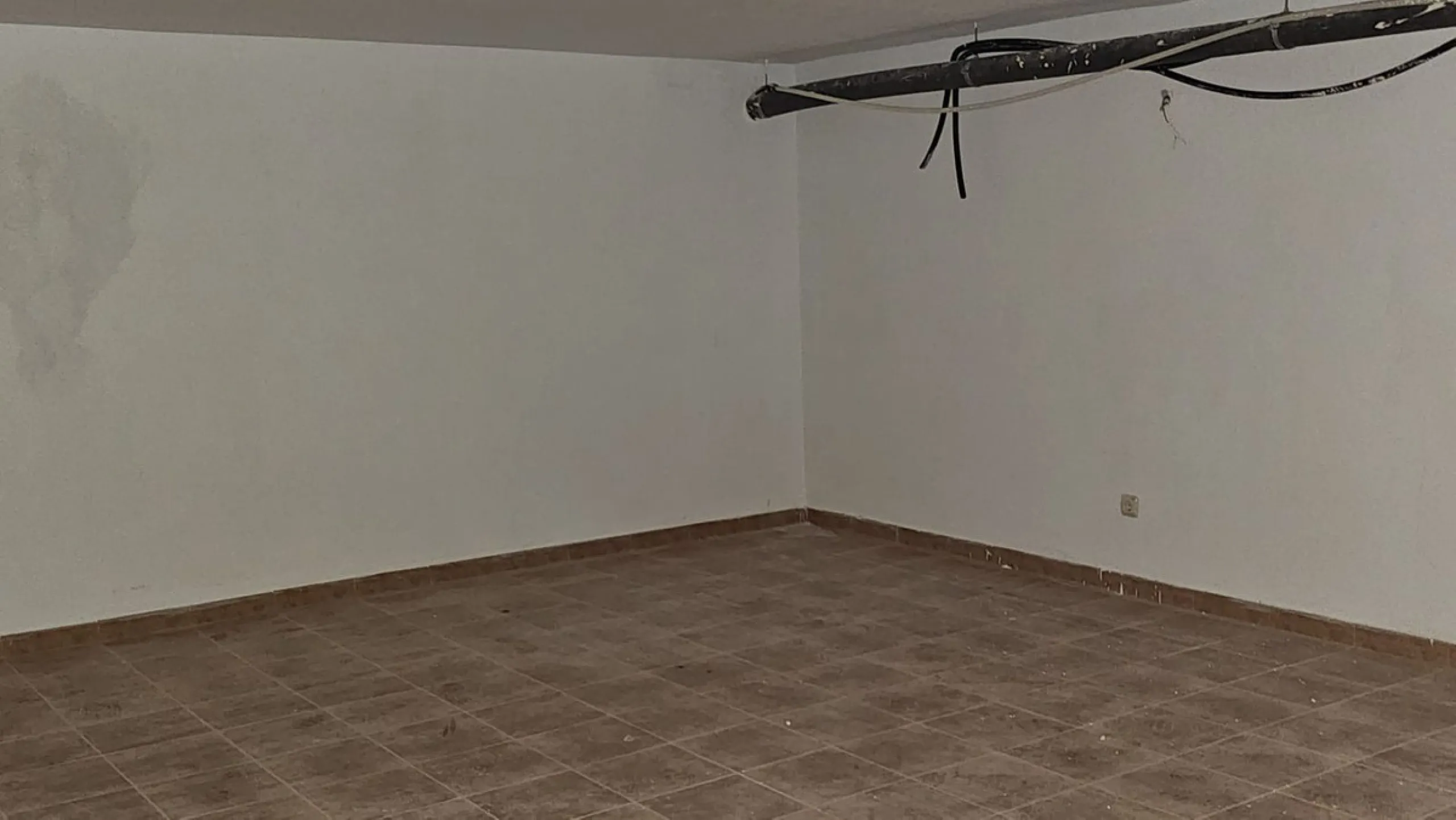 House - Townhouse в продаже в Casares, Málaga. В доме 2 спален и 2 ванных комнат. Площадь дома 211 м²