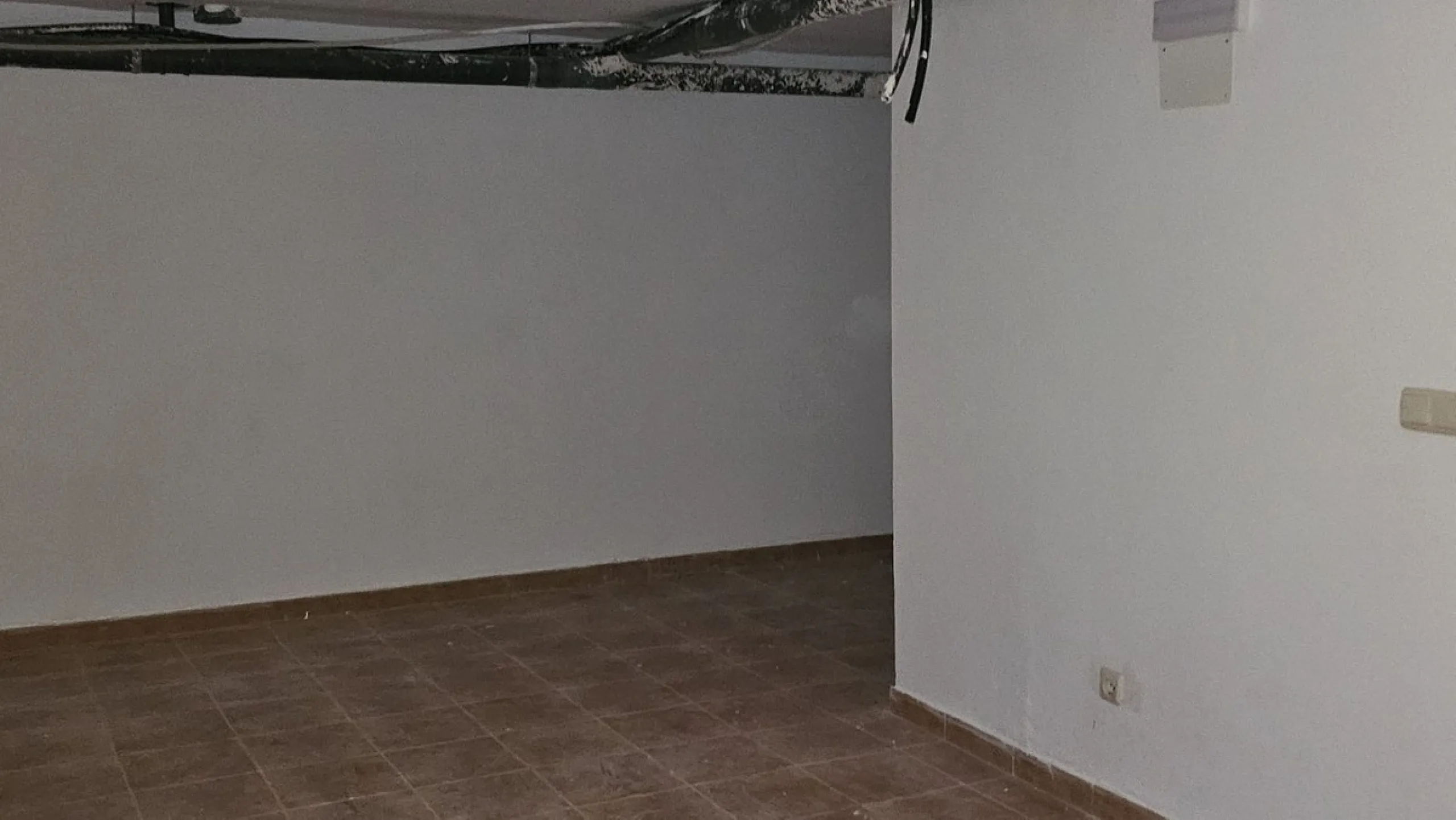 House - Townhouse в продаже в Casares, Málaga. В доме 2 спален и 2 ванных комнат. Площадь дома 211 м²
