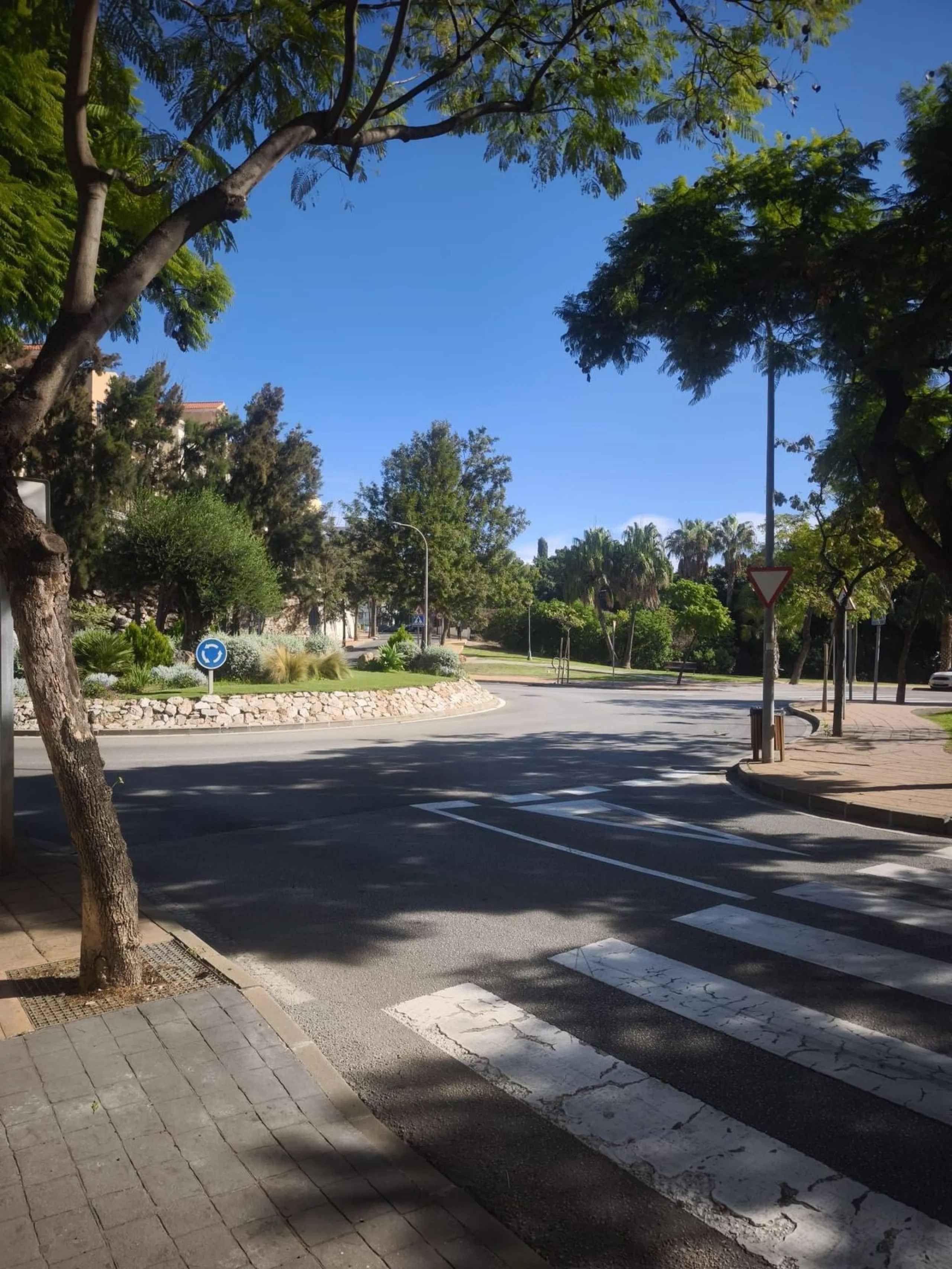 3-Bedroom Apartment in Private Complex with Terrace, Sea Views, Garage, and Storage – Arroyo de la Miel, Benalmádena