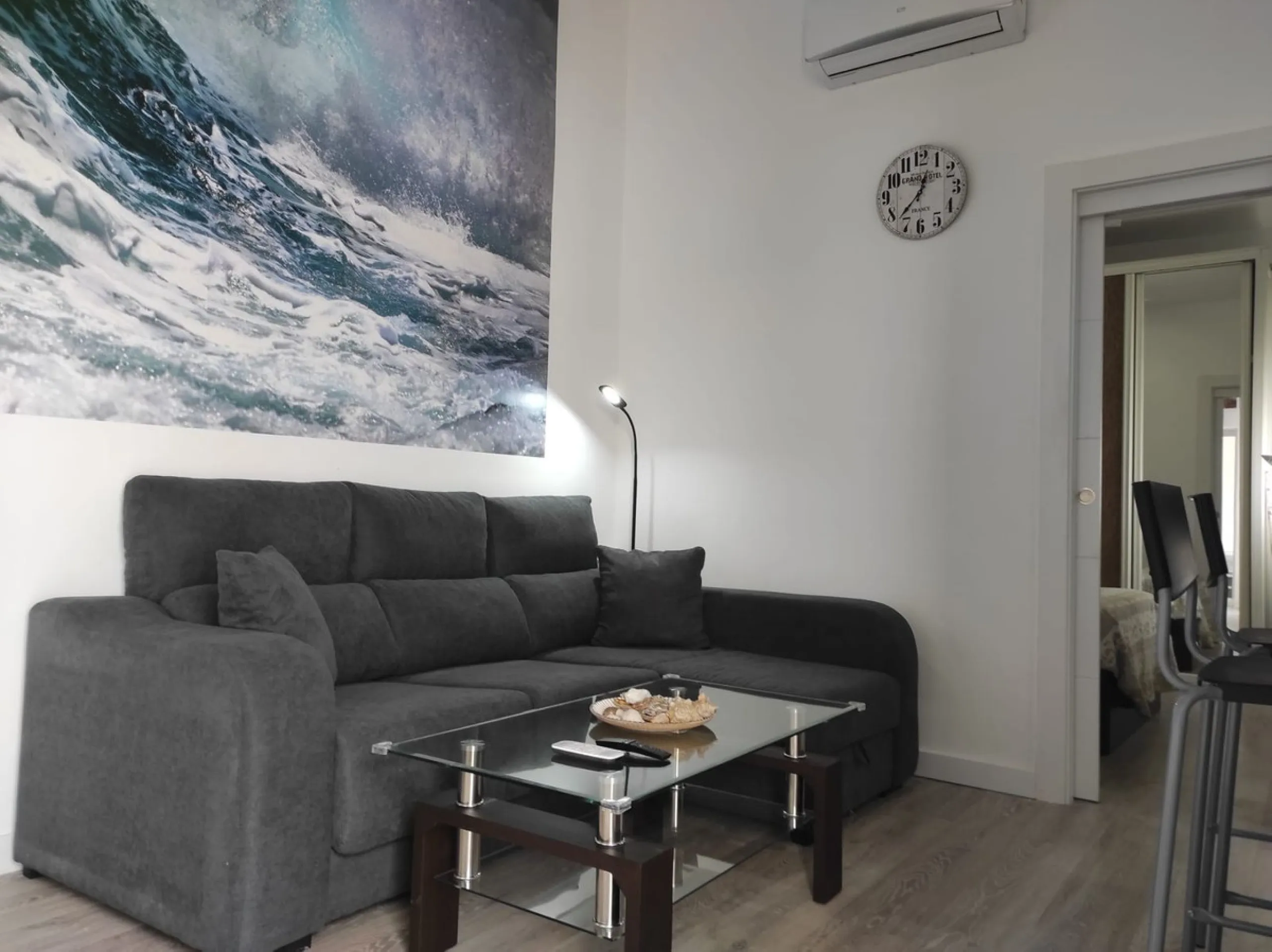 House - Townhouse в продаже в Marbella, Málaga. В доме 2 спален и 1 ванных комнат. Площадь дома 48 м²