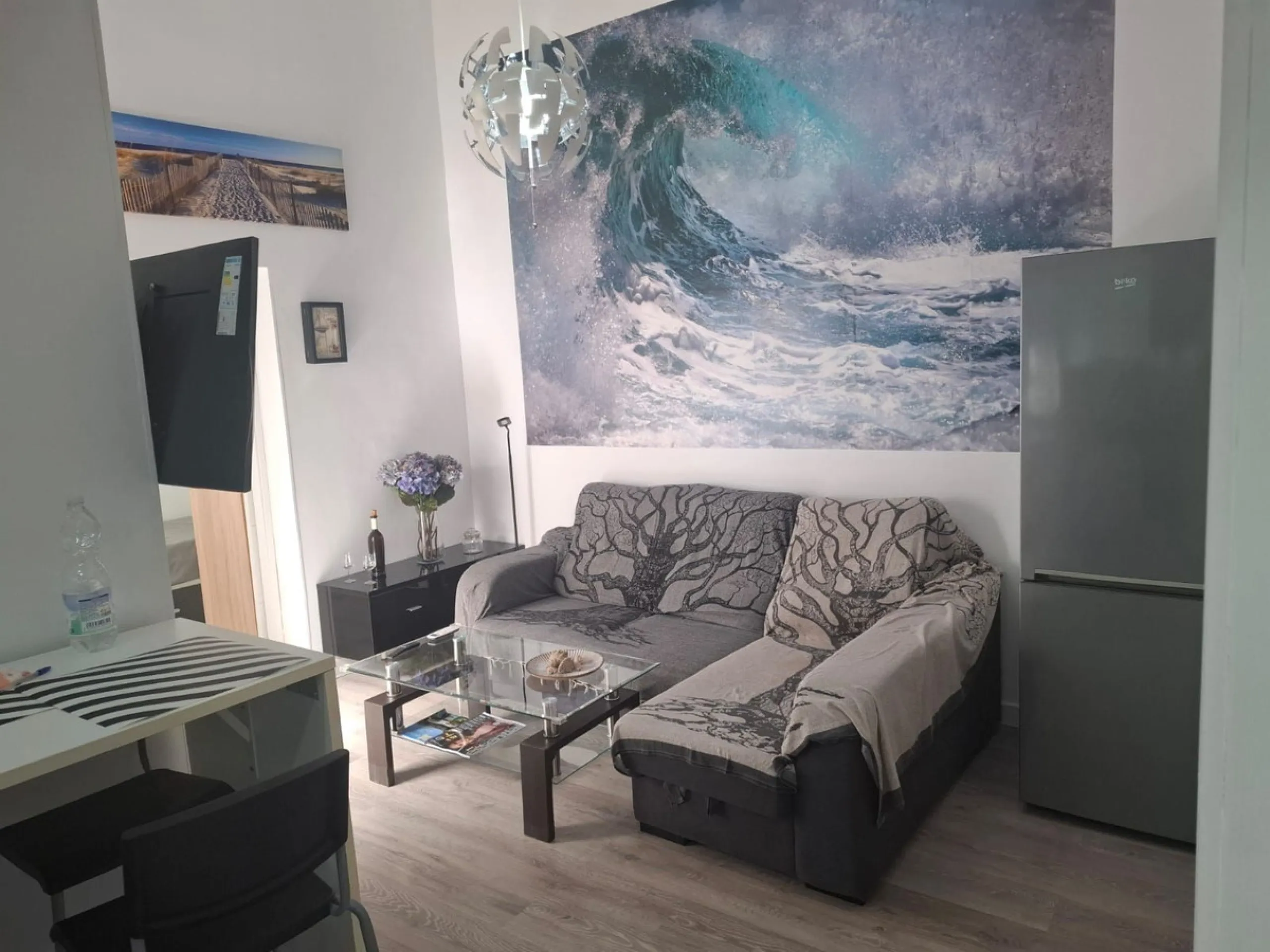 House - Townhouse в продаже в Marbella, Málaga. В доме 2 спален и 1 ванных комнат. Площадь дома 48 м²