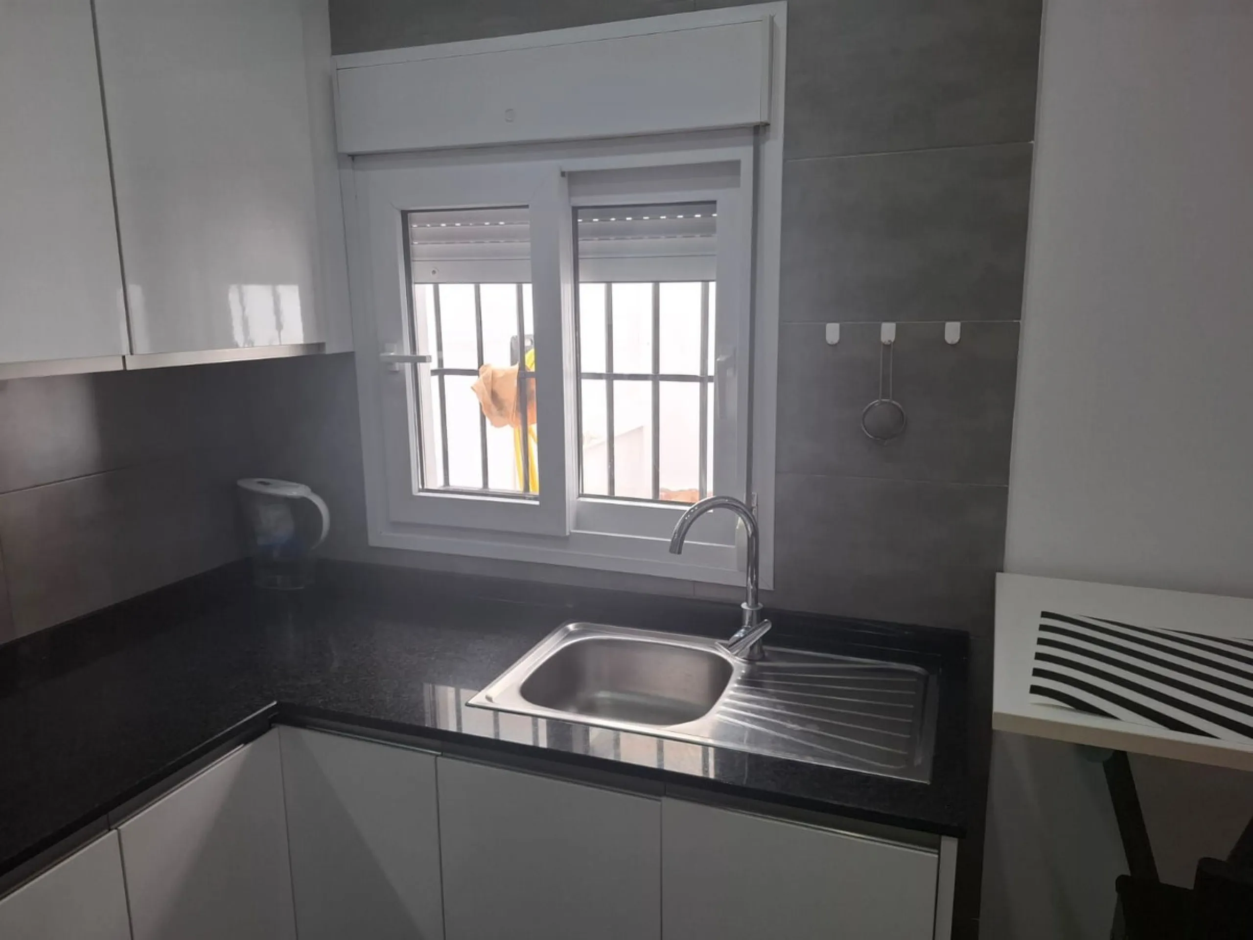 House - Townhouse в продаже в Marbella, Málaga. В доме 2 спален и 1 ванных комнат. Площадь дома 48 м²