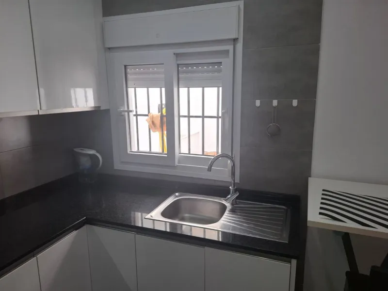 House - Townhouse в продаже в Marbella, Málaga. В доме 2 спален и 1 ванных комнат. Площадь дома 48 м²