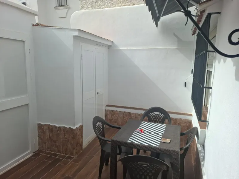 House - Townhouse в продаже в Marbella, Málaga. В доме 2 спален и 1 ванных комнат. Площадь дома 48 м²