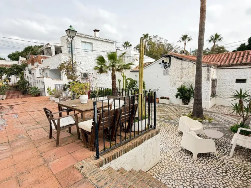 House - Townhouse в продаже в Marbella, Málaga. В доме 2 спален и 1 ванных комнат. Площадь дома 48 м²