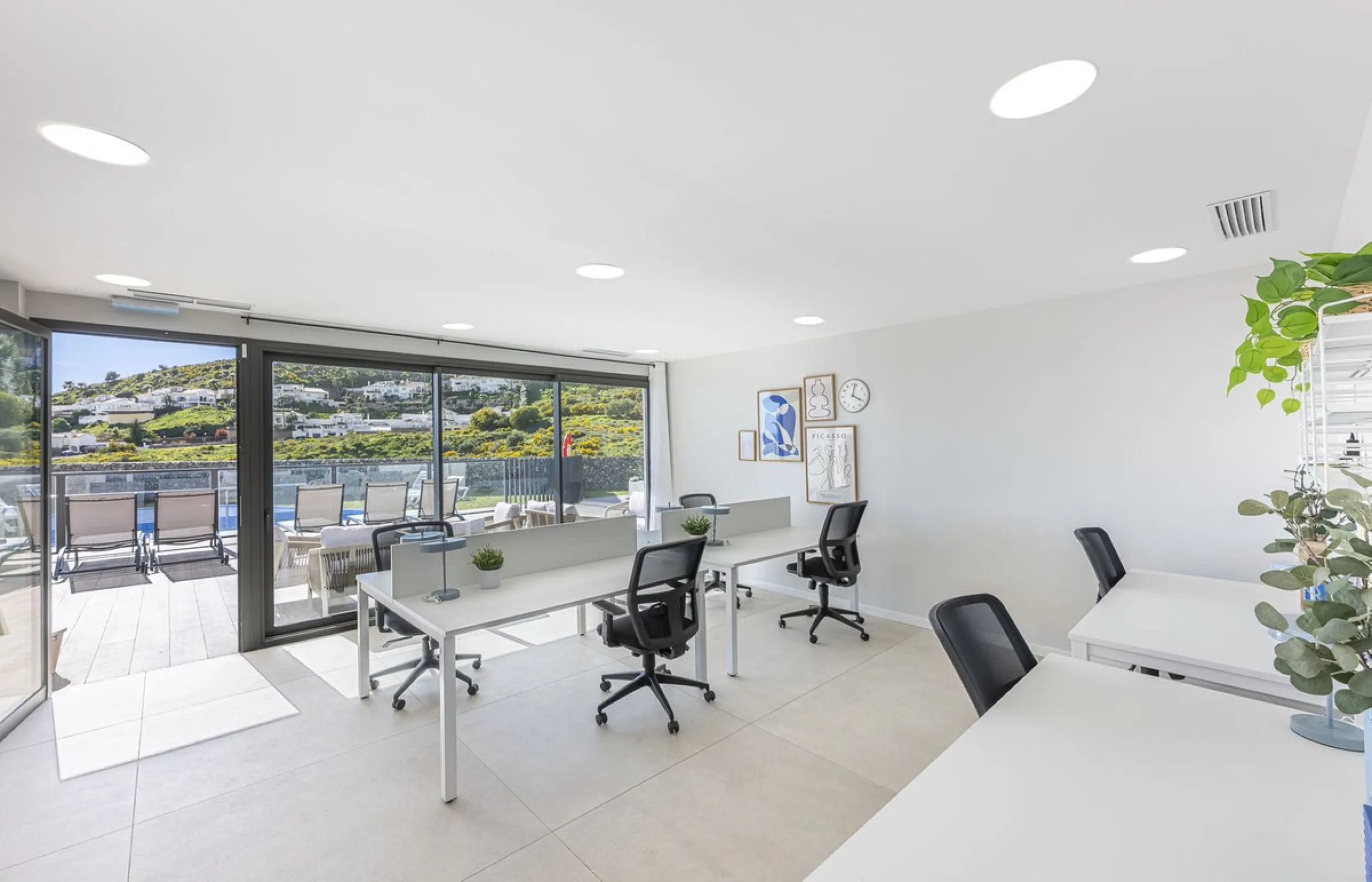 Brand New Townhouse for Sale (2024) – Where the sea, light, and tranquility become your way of life