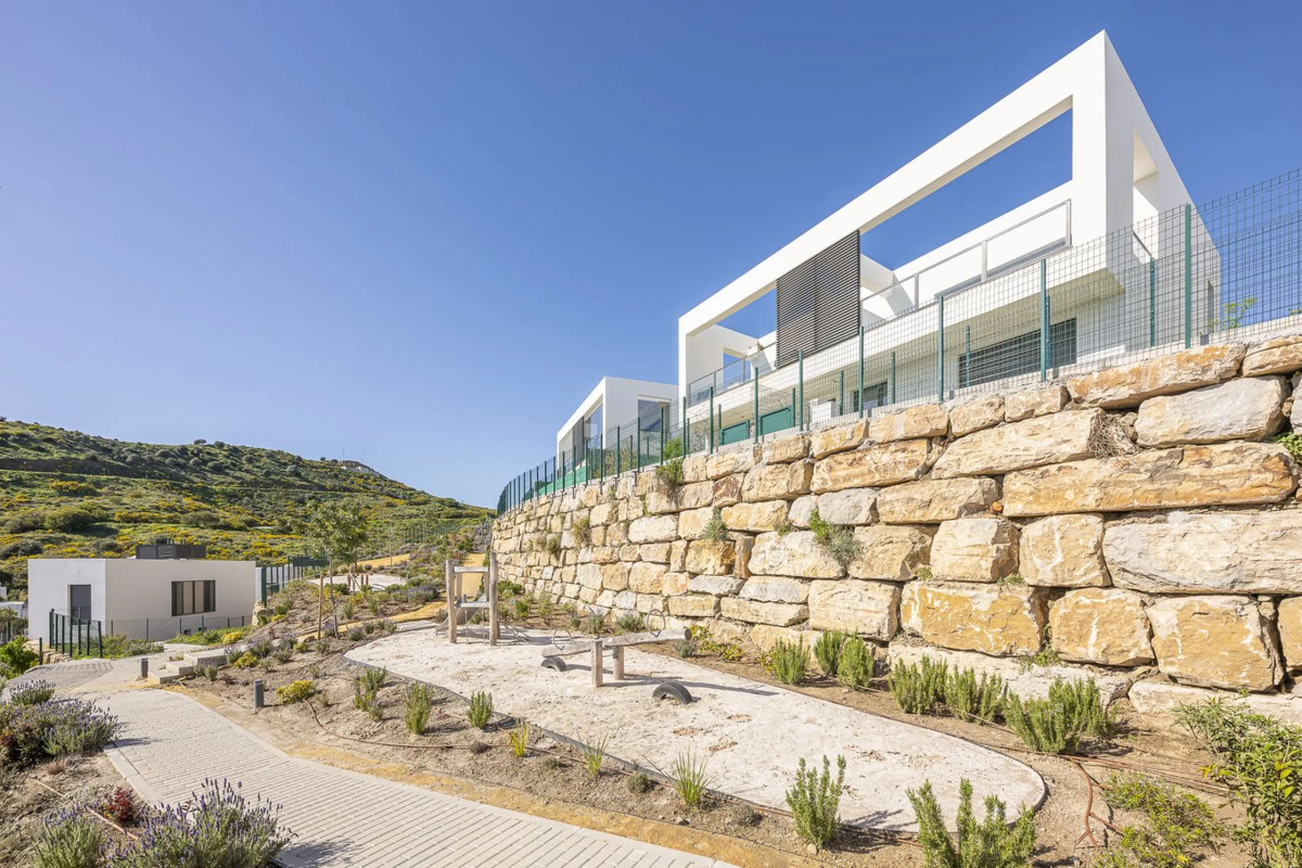 Brand New Townhouse for Sale (2024) – Where the sea, light, and tranquility become your way of life