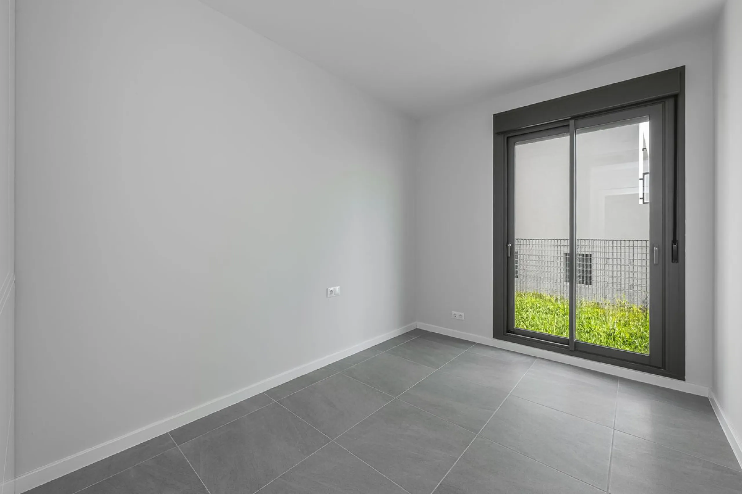 Brand New Townhouse for Sale (2024) – Where the sea, light, and tranquility become your way of life