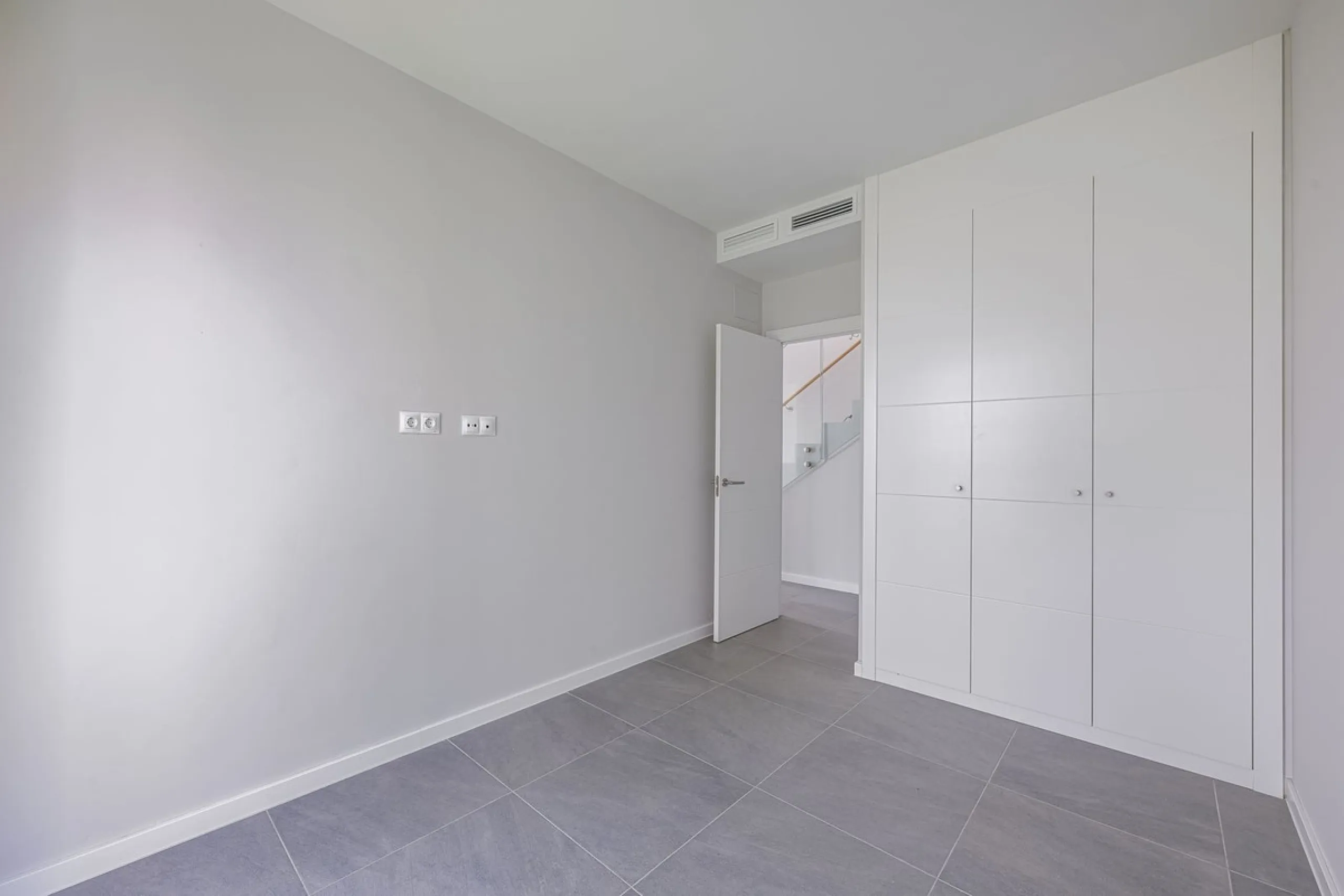 Brand New Townhouse for Sale (2024) – Where the sea, light, and tranquility become your way of life