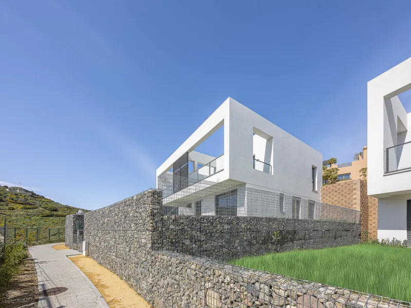 Brand New Townhouse for Sale (2024) – Where the sea, light, and tranquility become your way of life