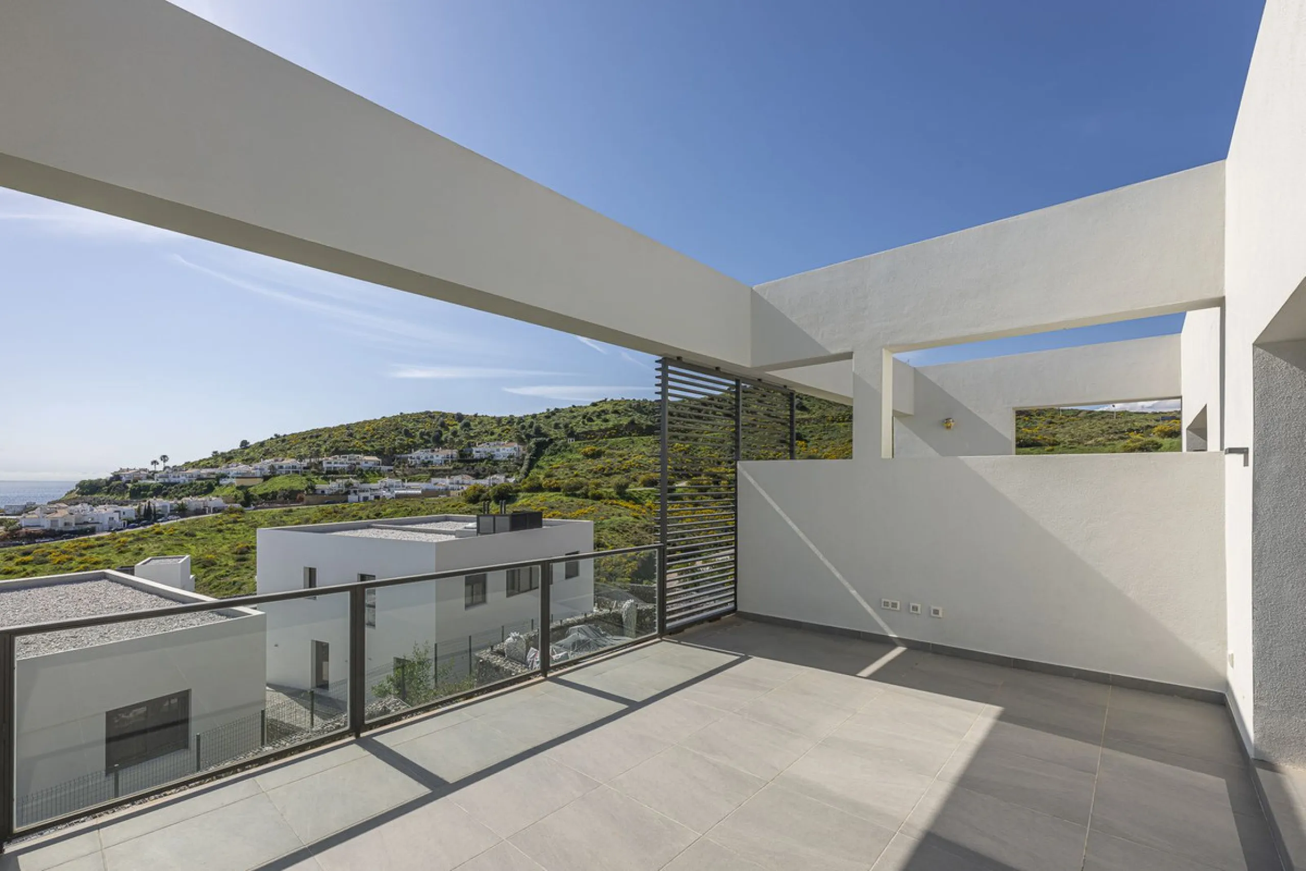 Brand New Townhouse for Sale (2024) – Where the sea, light, and tranquility become your way of life