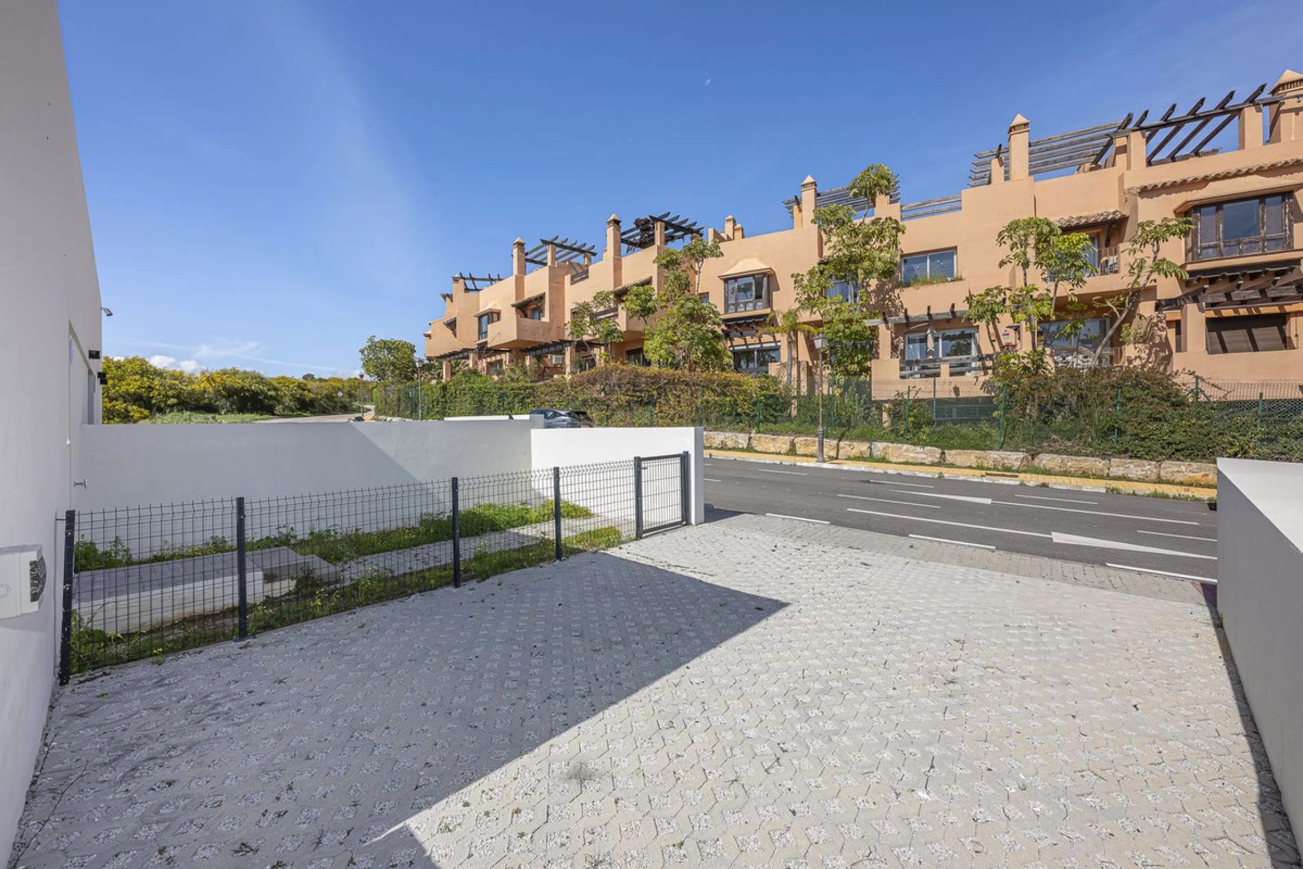 Brand New Townhouse for Sale (2024) – Where the sea, light, and tranquility become your way of life