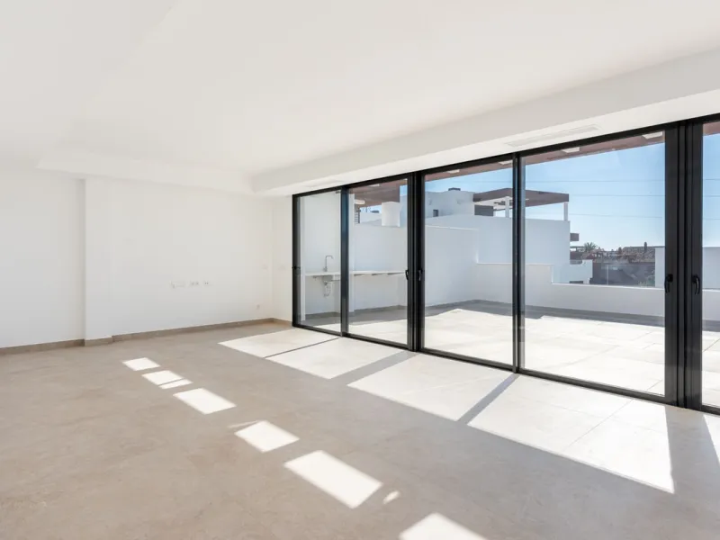 Brand-new 4-bedroom penthouse in the modern **NINETEEN41** residential development.