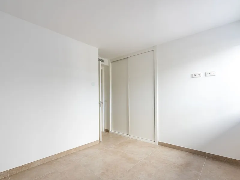 Brand-new 4-bedroom penthouse in the modern **NINETEEN41** residential development.