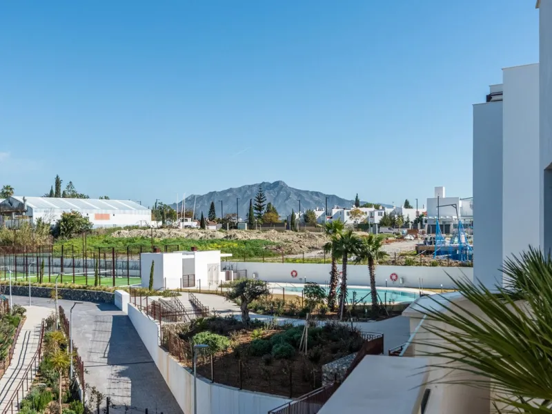 Brand-new 4-bedroom penthouse in the modern **NINETEEN41** residential development.