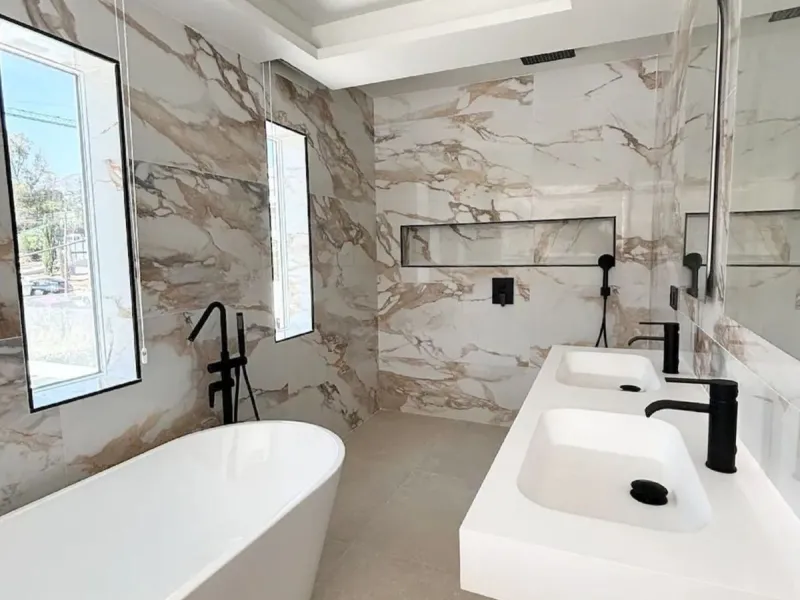 LUXURY VILLA IN RIO VERDE: FULLY RENOVATED 2024 (GOLDEN MILE)