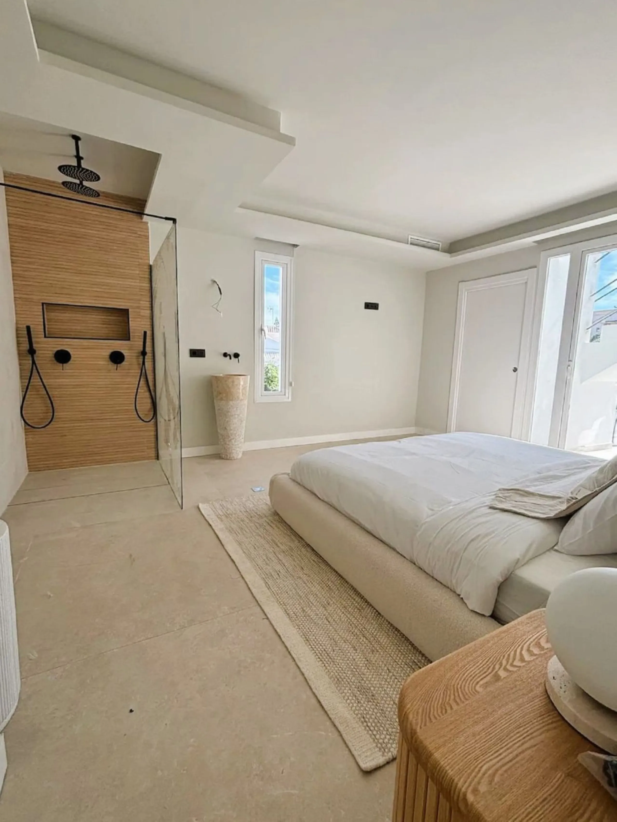 LUXURY VILLA IN RIO VERDE: FULLY RENOVATED 2024 (GOLDEN MILE)