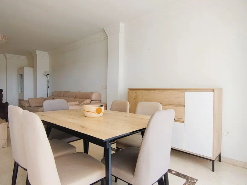 Elegance and Relaxation by the Golf Course in Río Real, Marbella