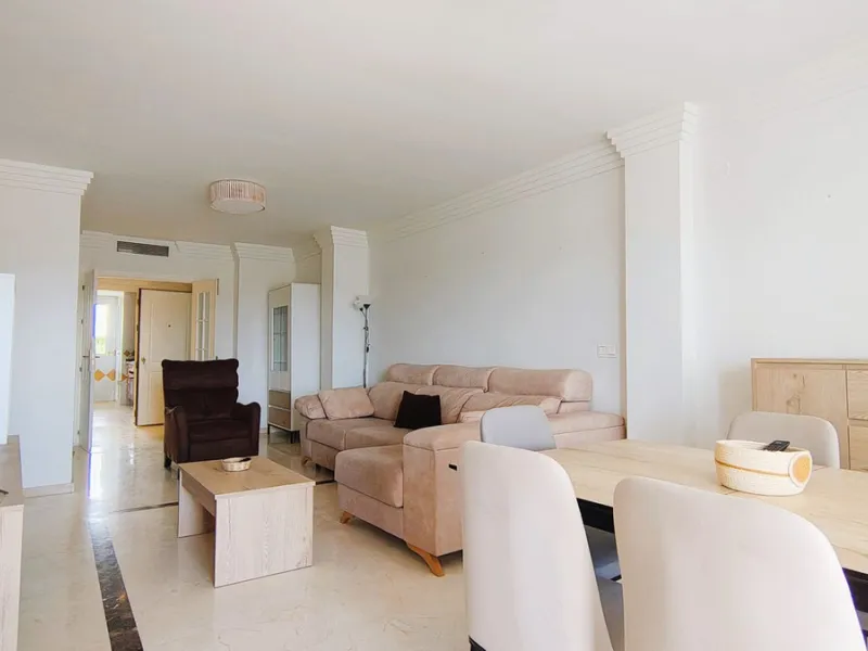 Elegance and Relaxation by the Golf Course in Río Real, Marbella