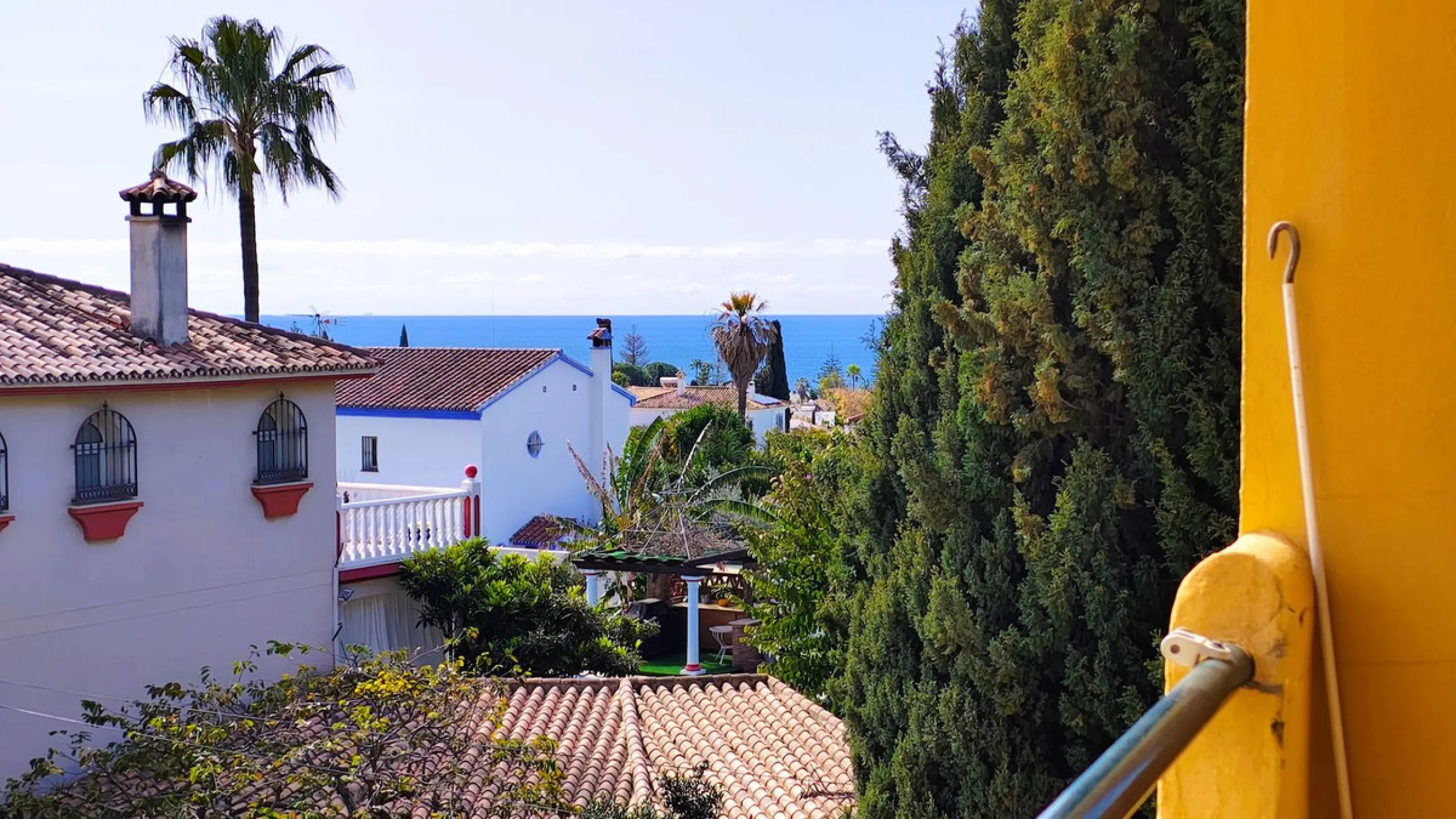Apartment - Top Floor Apartment в продаже в Marbella, Málaga. В доме 2 спален и 2 ванных комнат. Площадь дома 100 м²