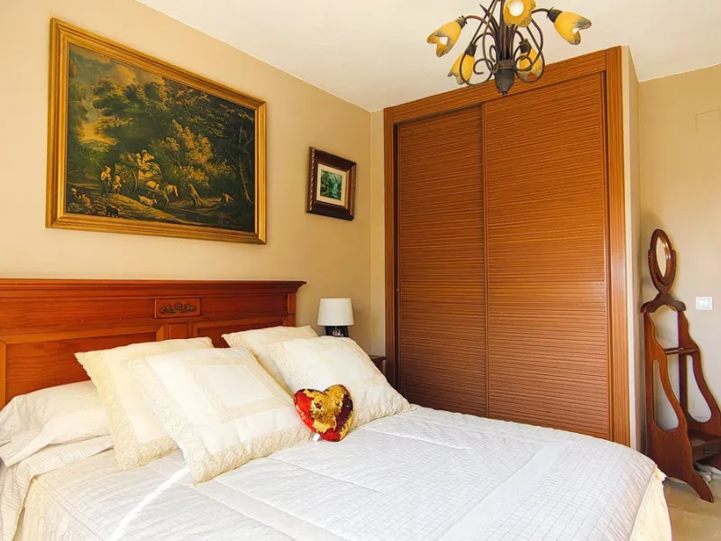 Apartment - Top Floor Apartment в продаже в Marbella, Málaga. В доме 2 спален и 2 ванных комнат. Площадь дома 100 м²