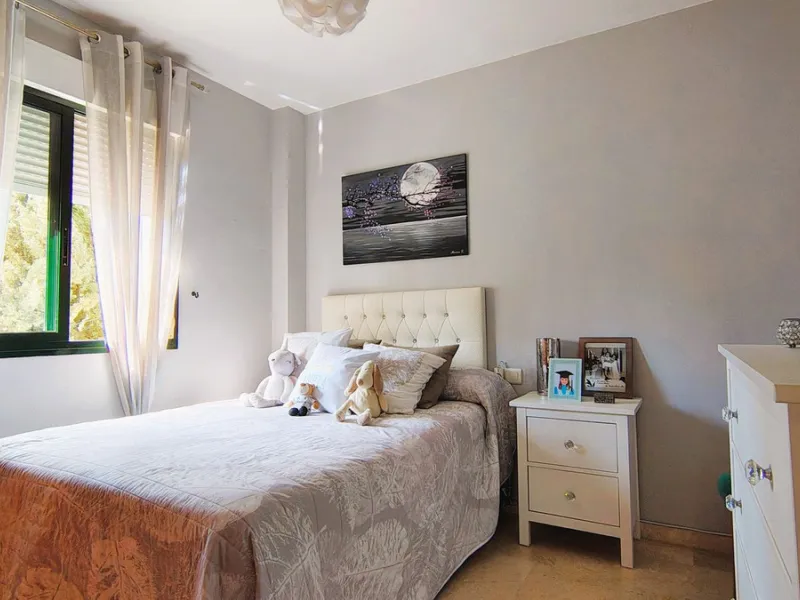 Apartment - Top Floor Apartment в продаже в Marbella, Málaga. В доме 2 спален и 2 ванных комнат. Площадь дома 100 м²